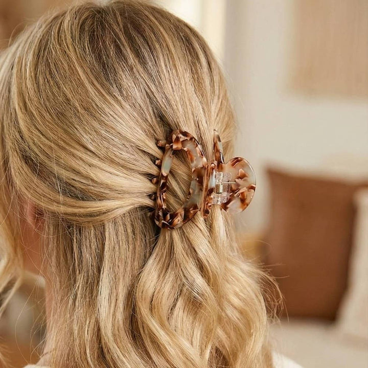 Oval Hair Claw