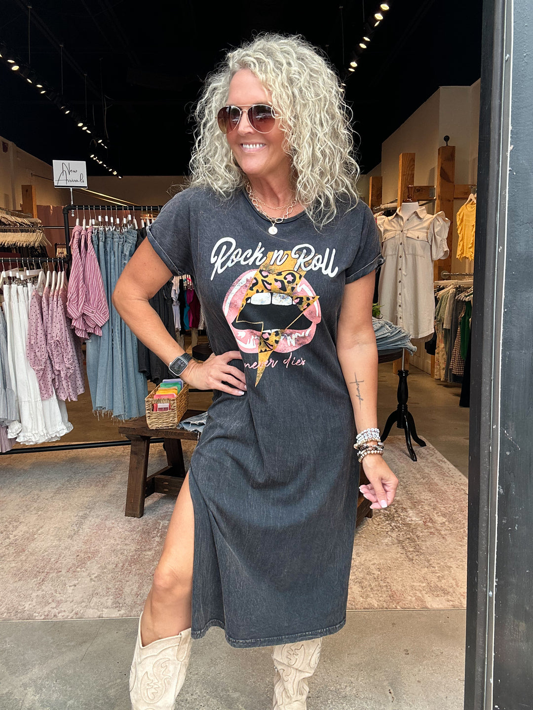 Rock & Roll Never Dies Midi