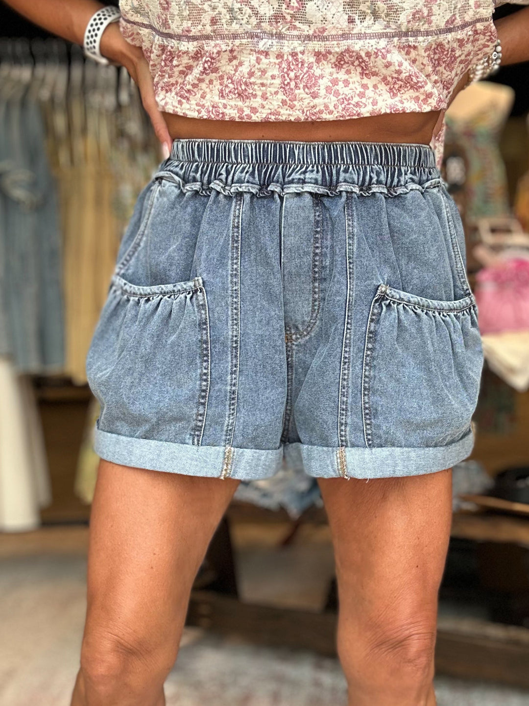 Coastal Cutoff Shorts