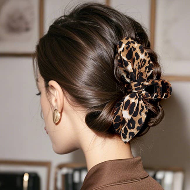 ANIMAL VINTAGE HAIR CLIPS
